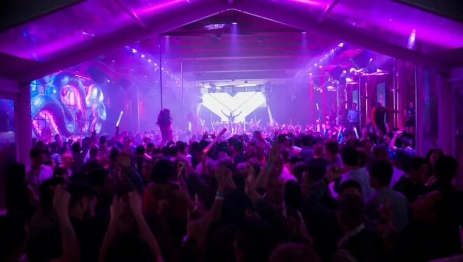Encore Beach at night Free Entry