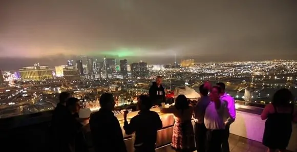 Ghostbar Crowd and View