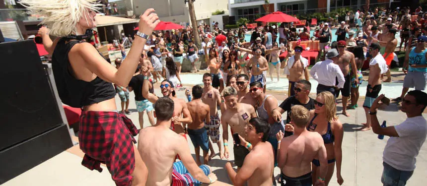 pool-party4
